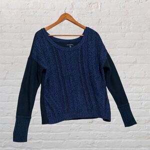 American Eagle Large Blue‎ Cable Knit Sweater Colorblock Roundneck